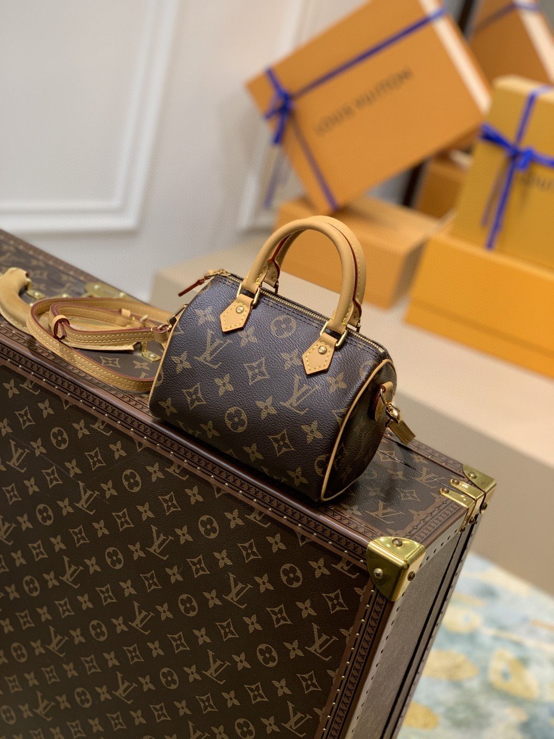 Louis Vuitton Nano Speedy Monogram Canvas For Women, Womens Handbags, Shoulder Bags 6.3in/16cm LV M81085