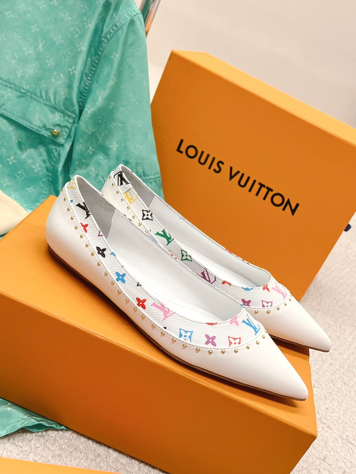 New 1:1 rep LUV High Heel Shoes 044