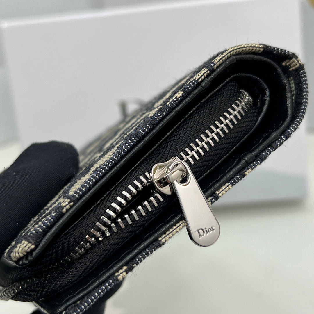 EN - New 1:1 rep  Wallet DIR 012