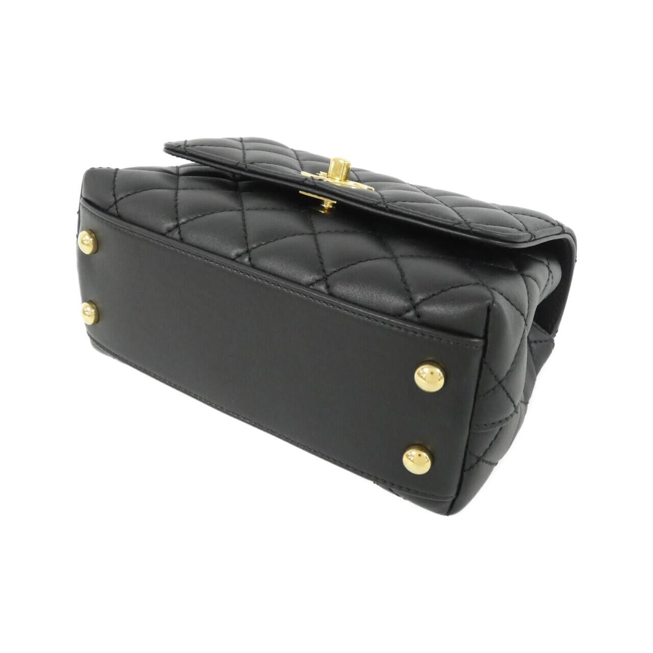 Chanel AS2215 Calfskin Shoulder Bag