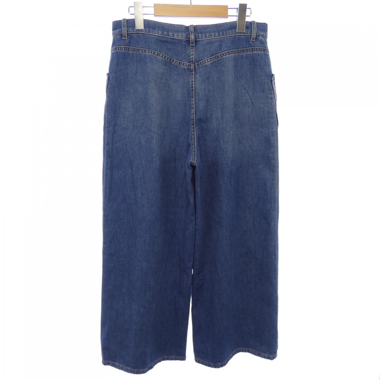 Chanel P76748V68698 Jeans