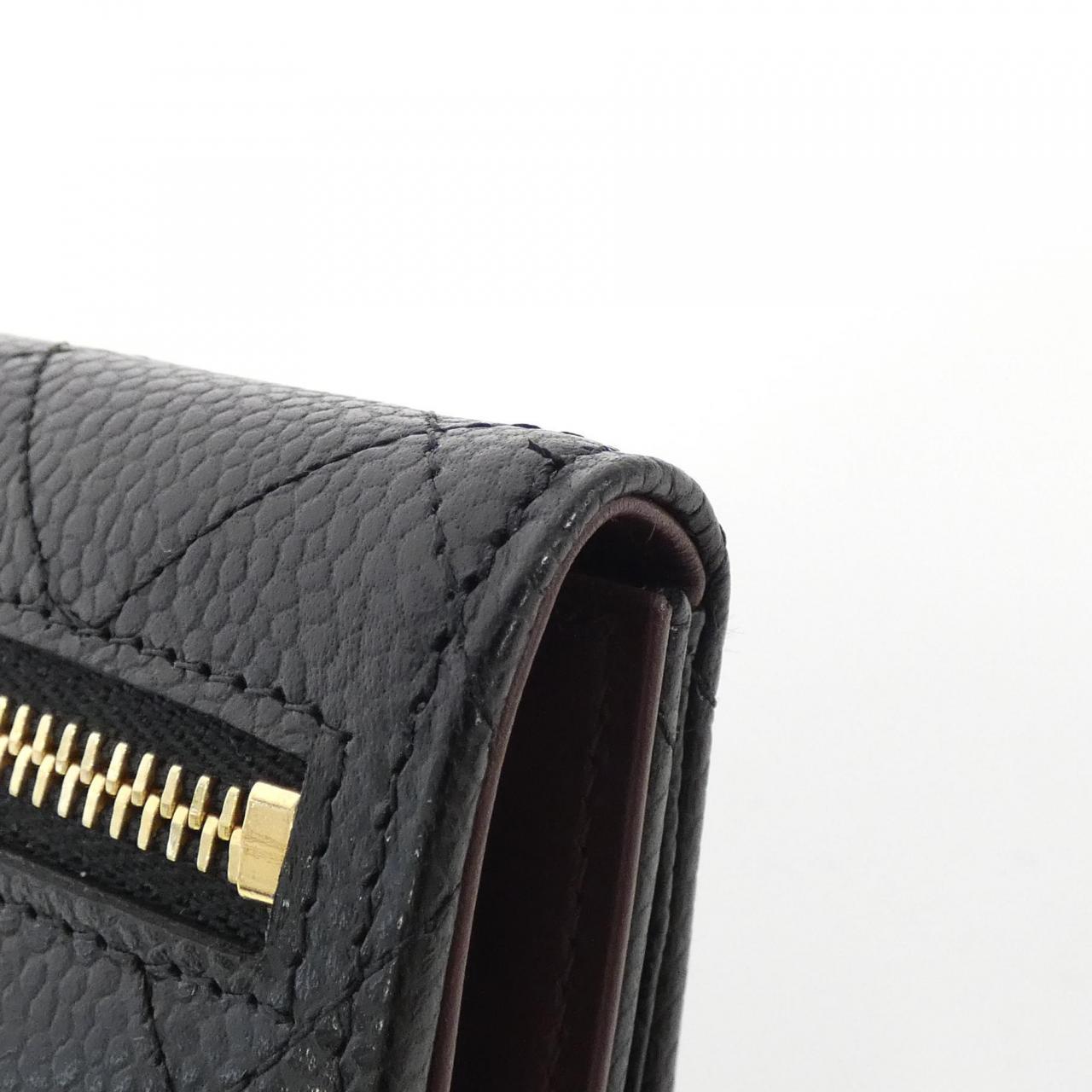 Chanel Timeless Classic Caviar Skin Wallet