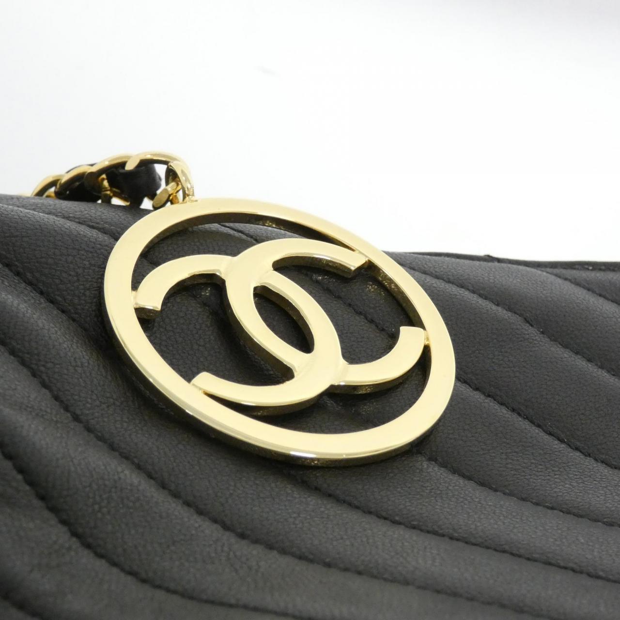 Chanel Lambskin Shoulder Bag