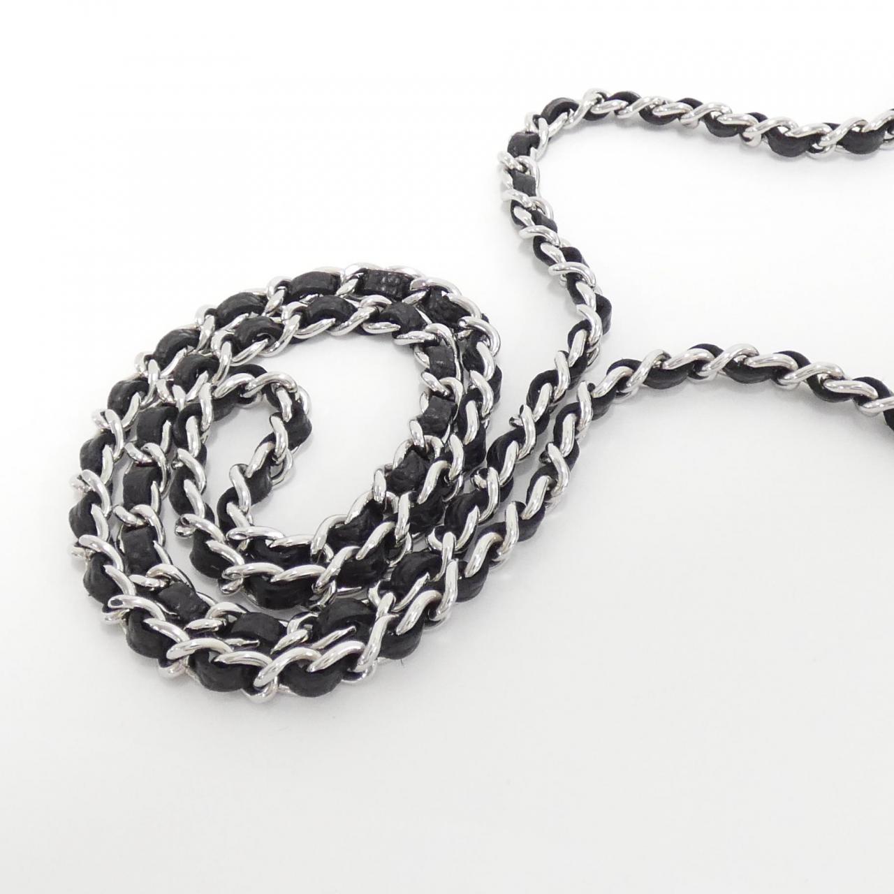 Chanel Timeless Classic Line Caviar Skin Chain Wallet