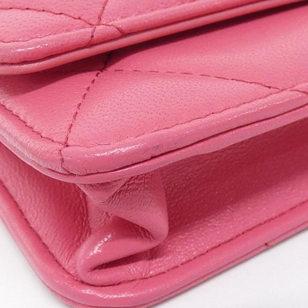 Chanel Chanel19 Lambskin Wallet