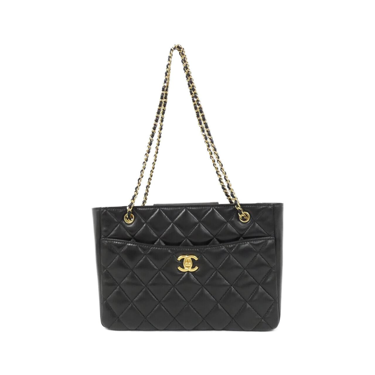 Chanel AS5215 Lambskin Shoulder Bag