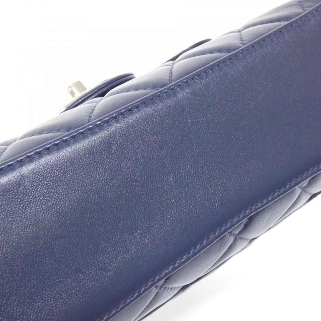 Chanel AS5112 Lambskin Shoulder Bag