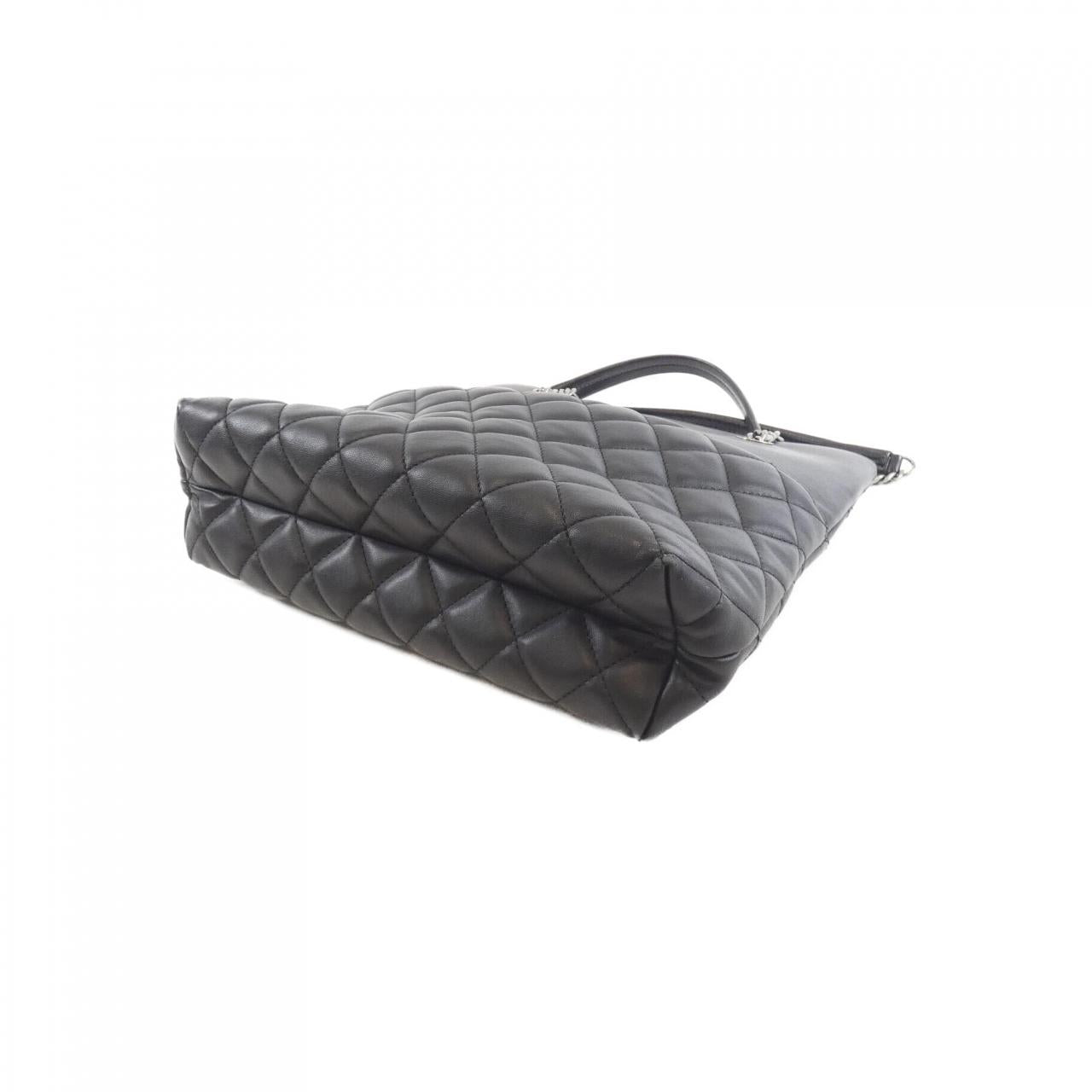 Chanel Lambskin Shoulder Bag