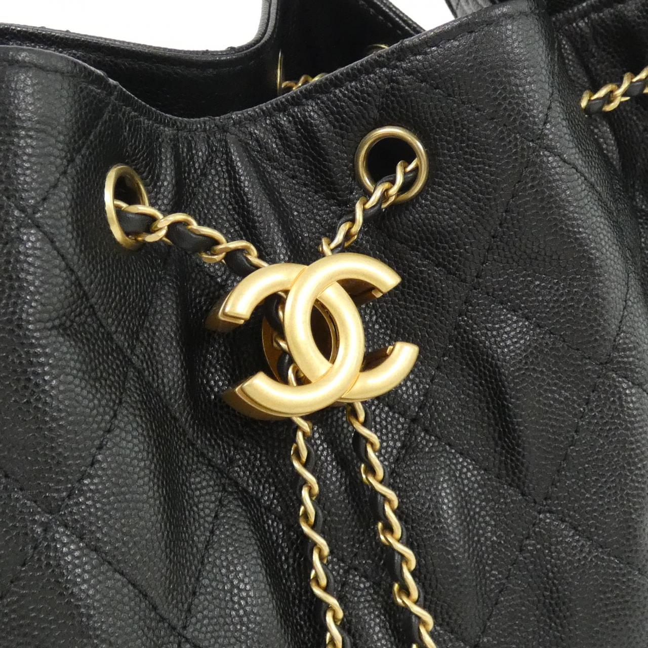 Chanel Chanel 25 Line Caviar Skin Shoulder Bag