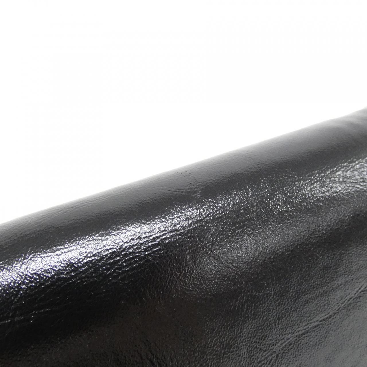 Chanel AP2767 Lambskin Chain Clutch
