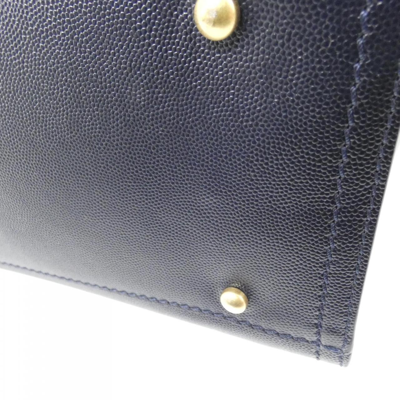 Chanel Deauville Caviar Skin Bag