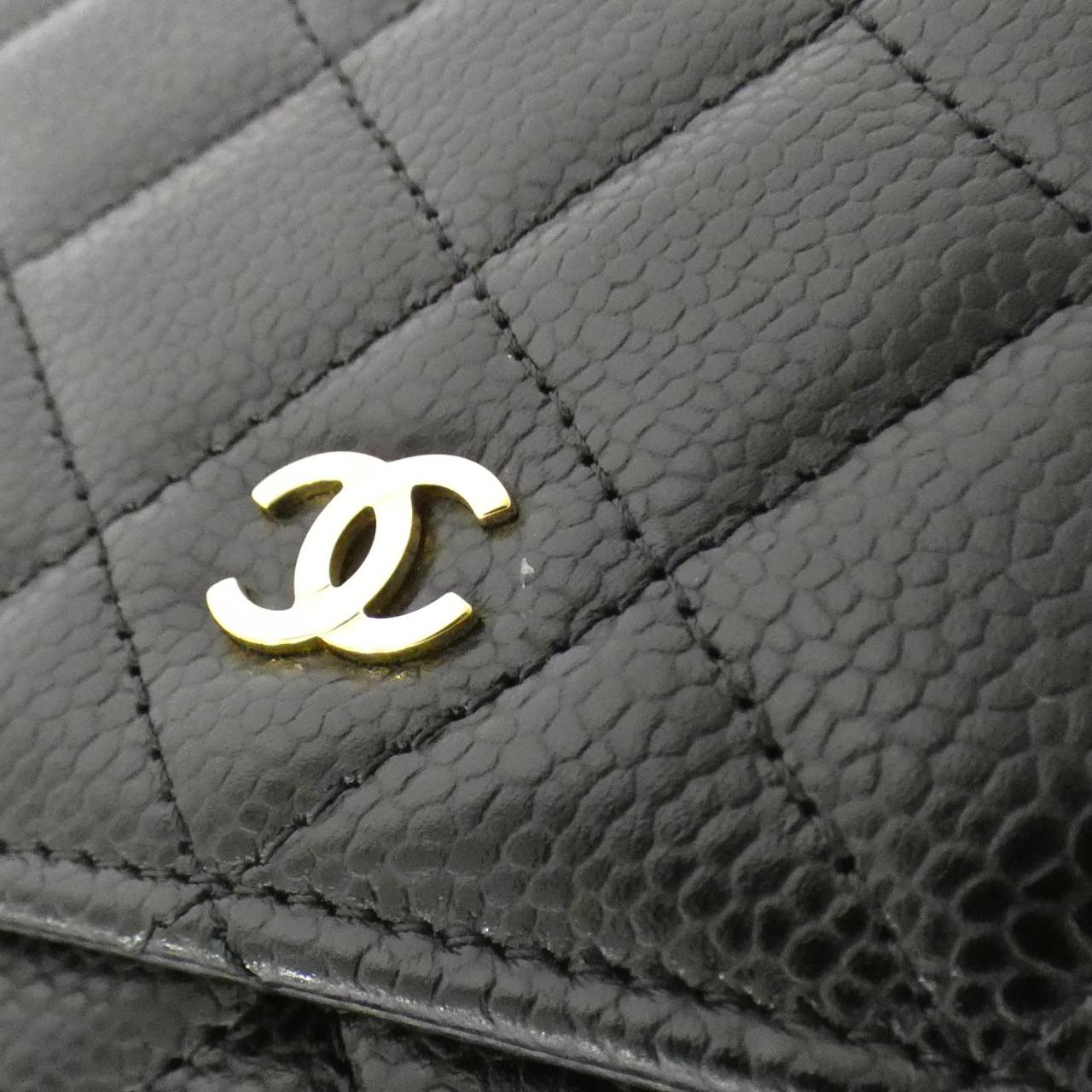 Chanel Timeless Classic Caviar Skin Wallet on Chain