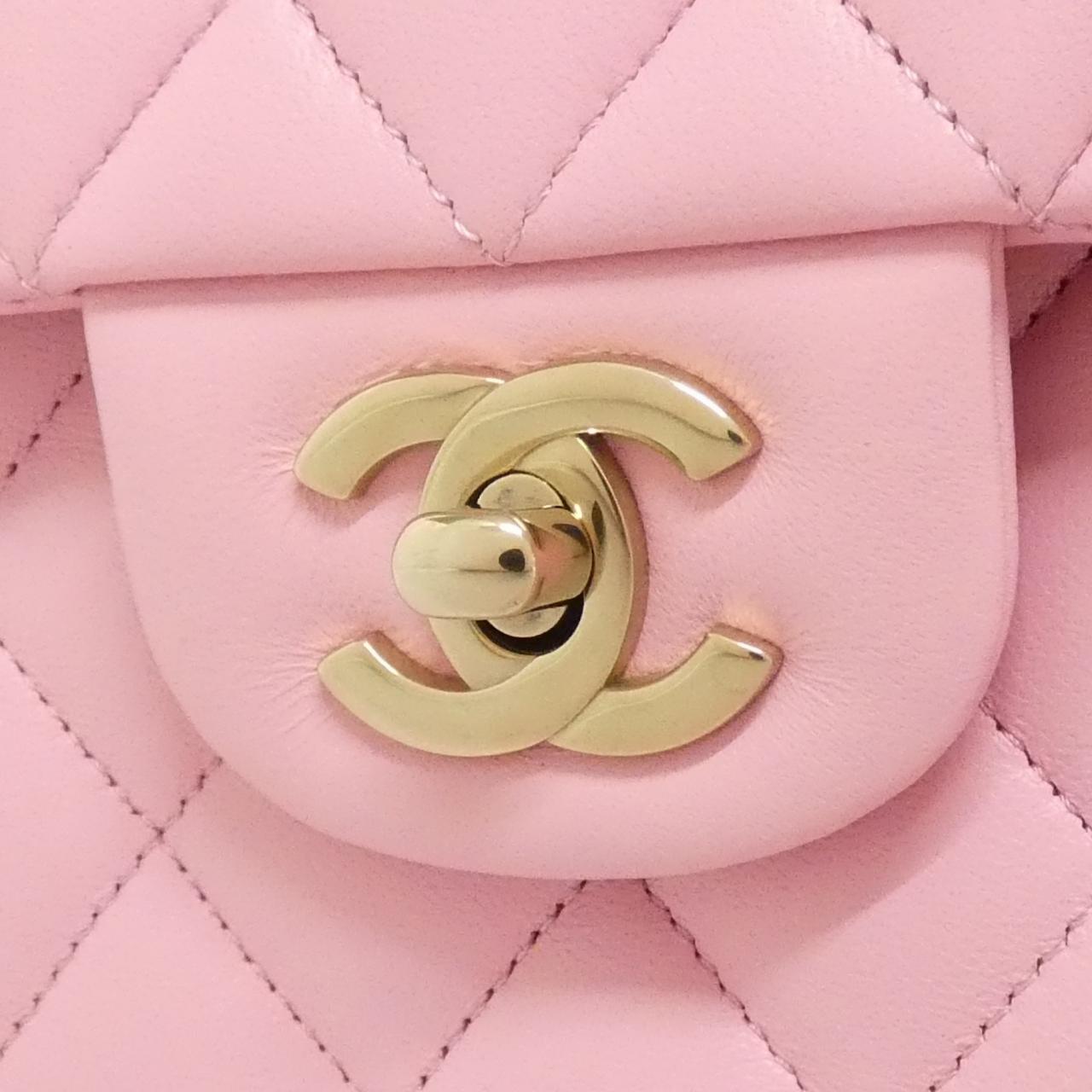 Chanel 1112 Lambskin Shoulder Bag