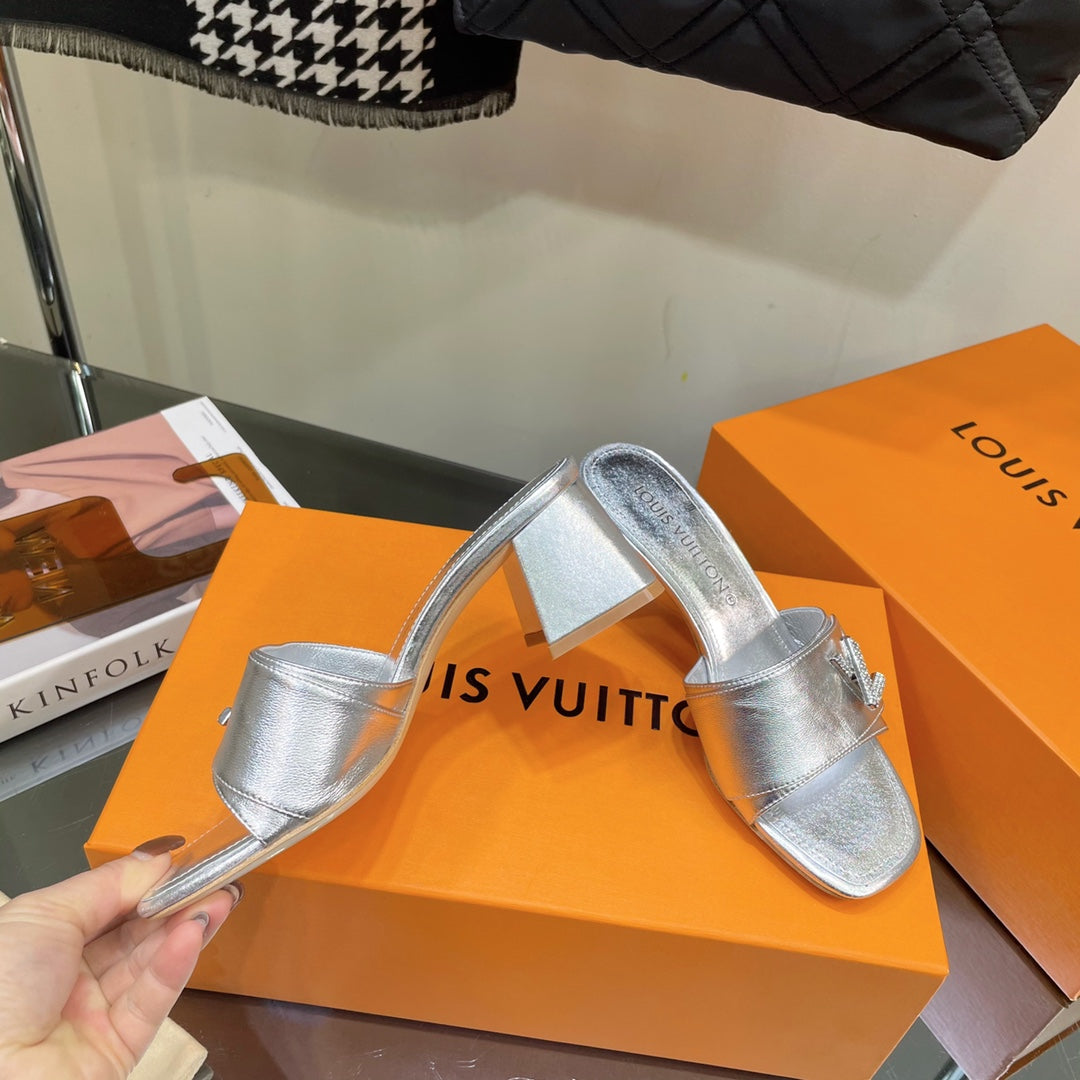New 1:1 rep LUV High Heel Shoes 025