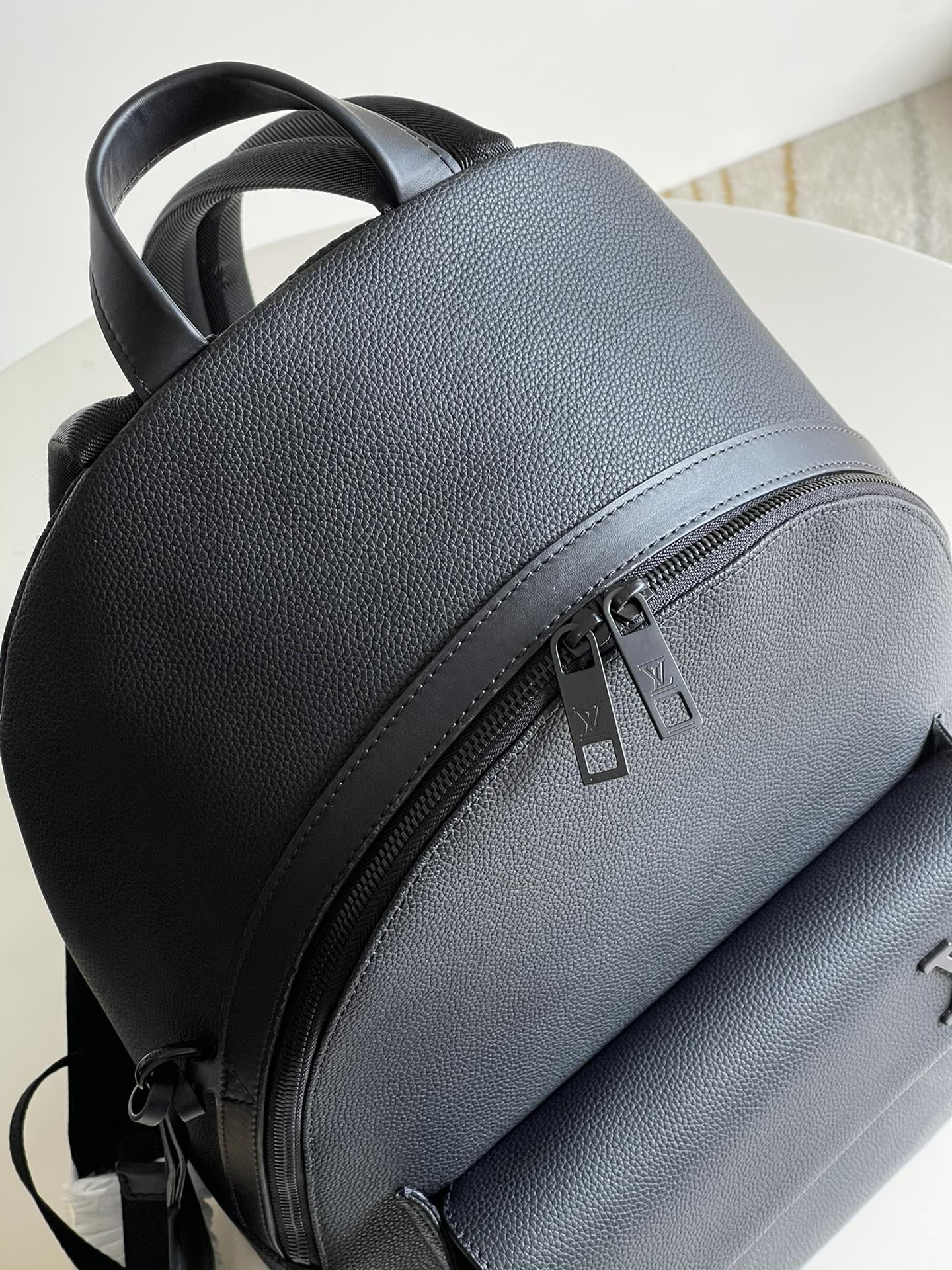 Top Quality Top Quality Aerogram Backpack Black For Men, Bags 43cm Top Quality M57079
