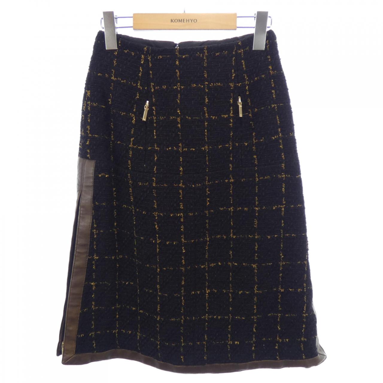 Chanel P55036V41347 Skirt