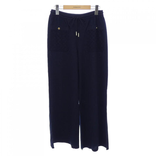 Chanel P70517K10050 21P Pants