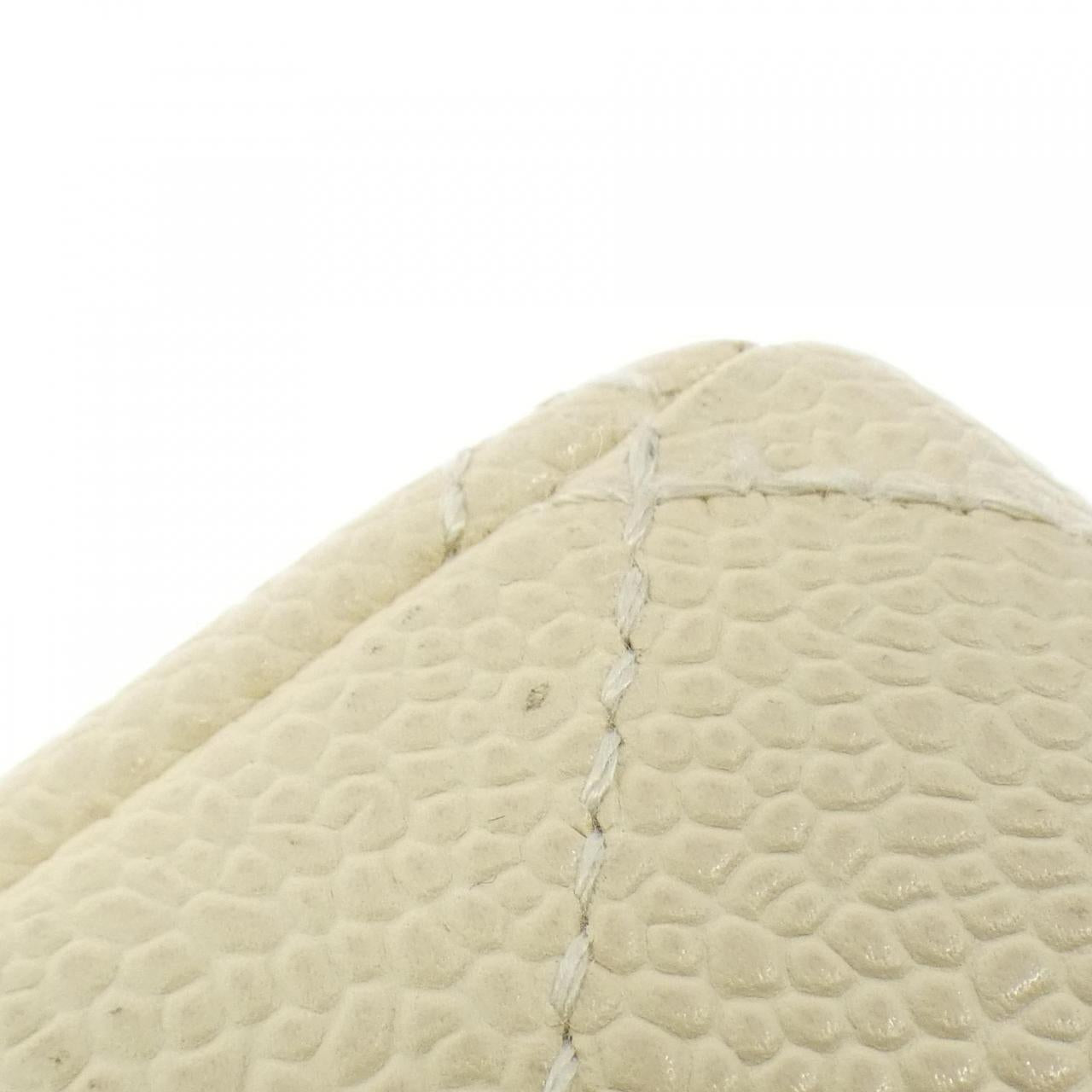 Chanel Caviar Skin Shoulder Bag