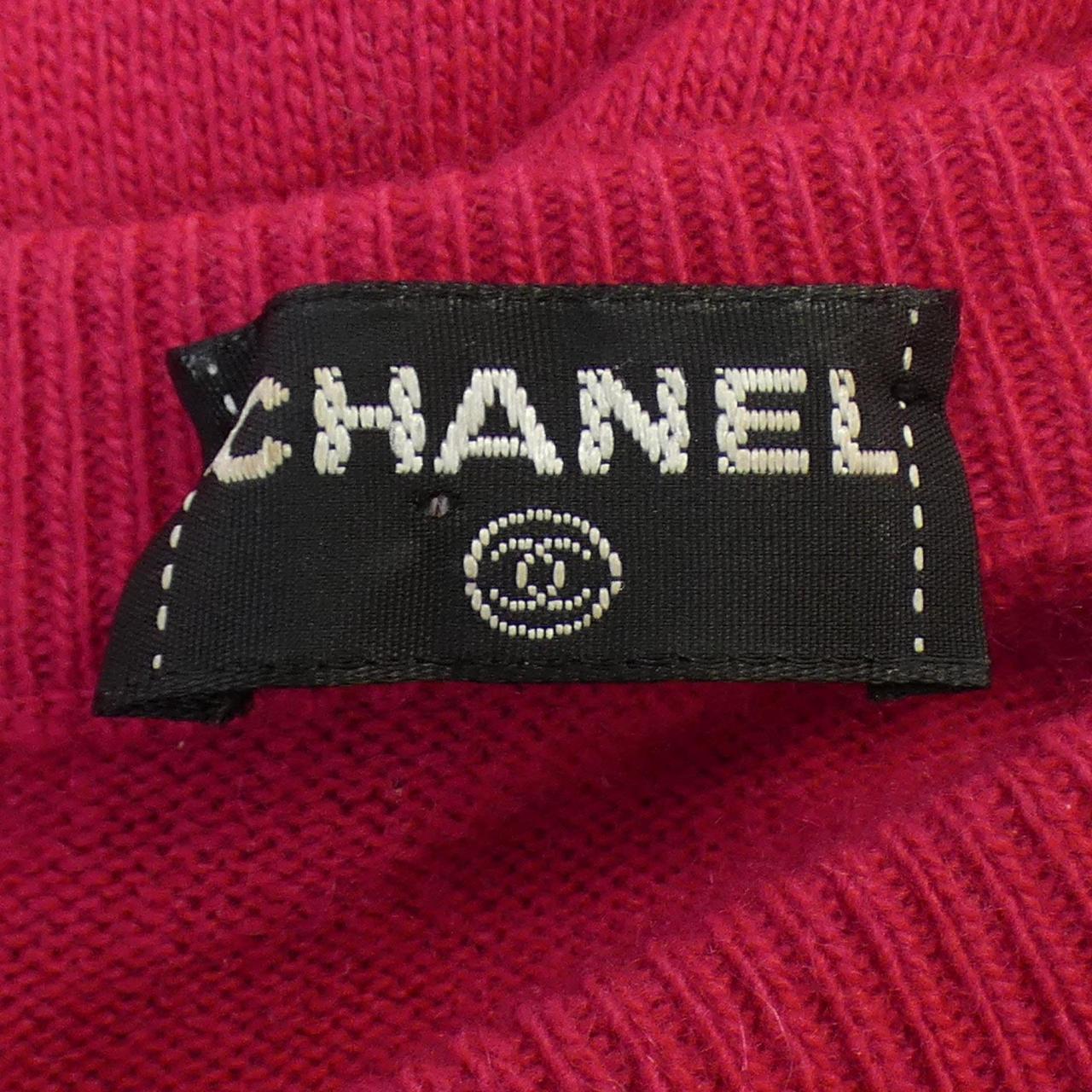 Chanel 100% Cashmere Knit