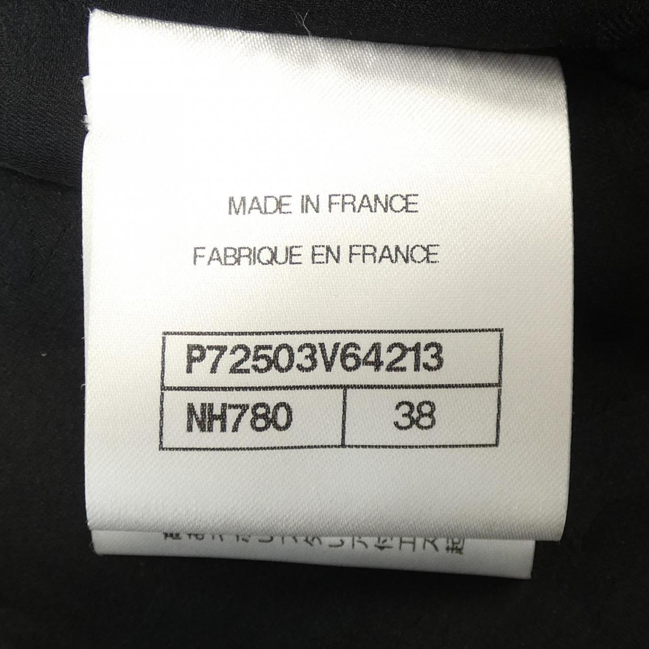 Chanel P72503V64213 Collarless Jacket Jacket