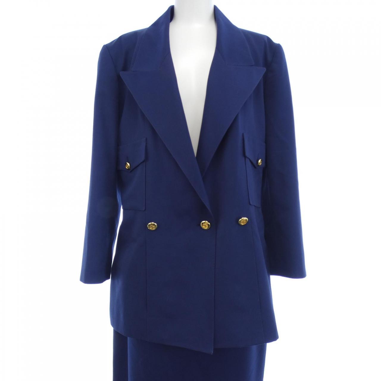 Chanel Suit Set