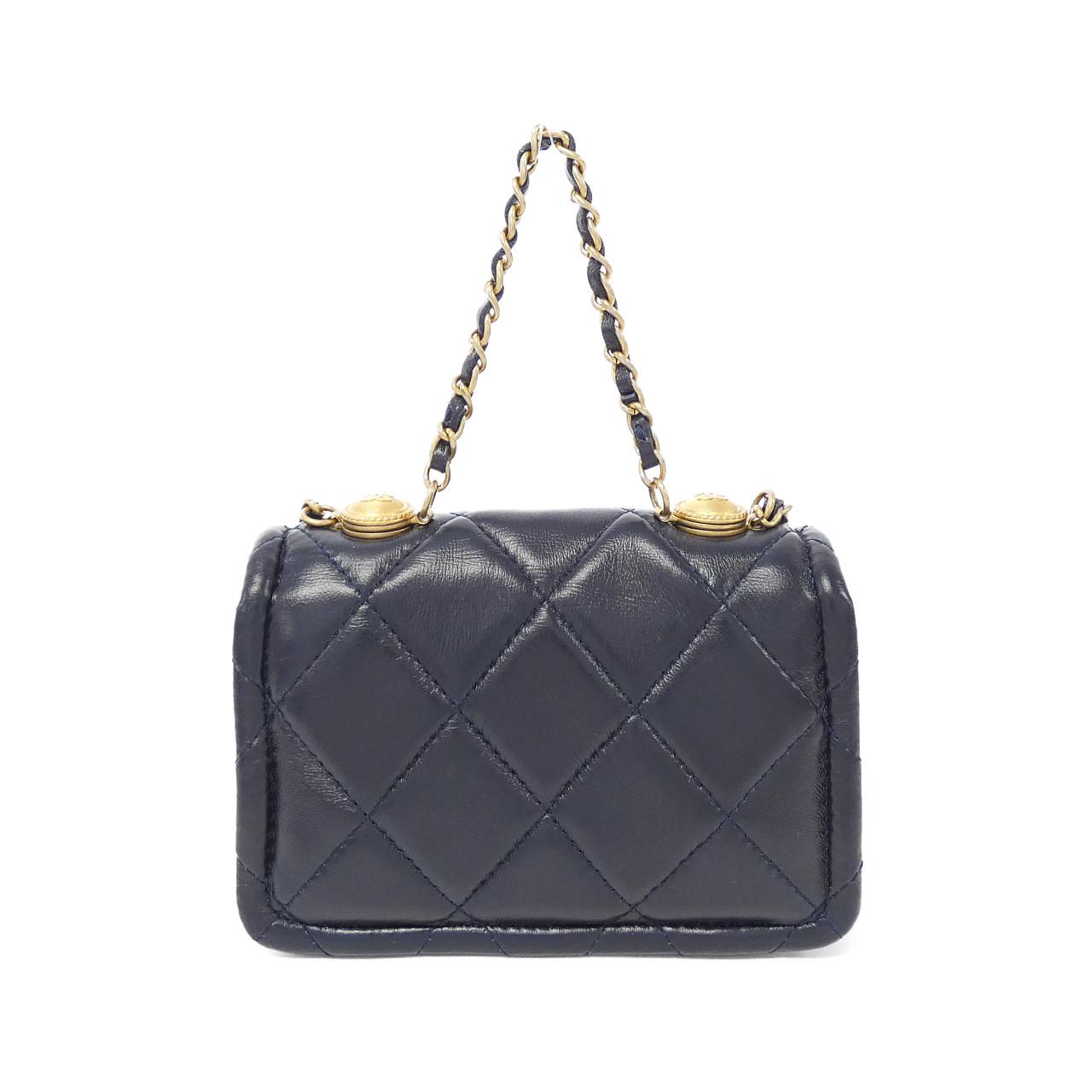 Chanel Lambskin Chain Clutch