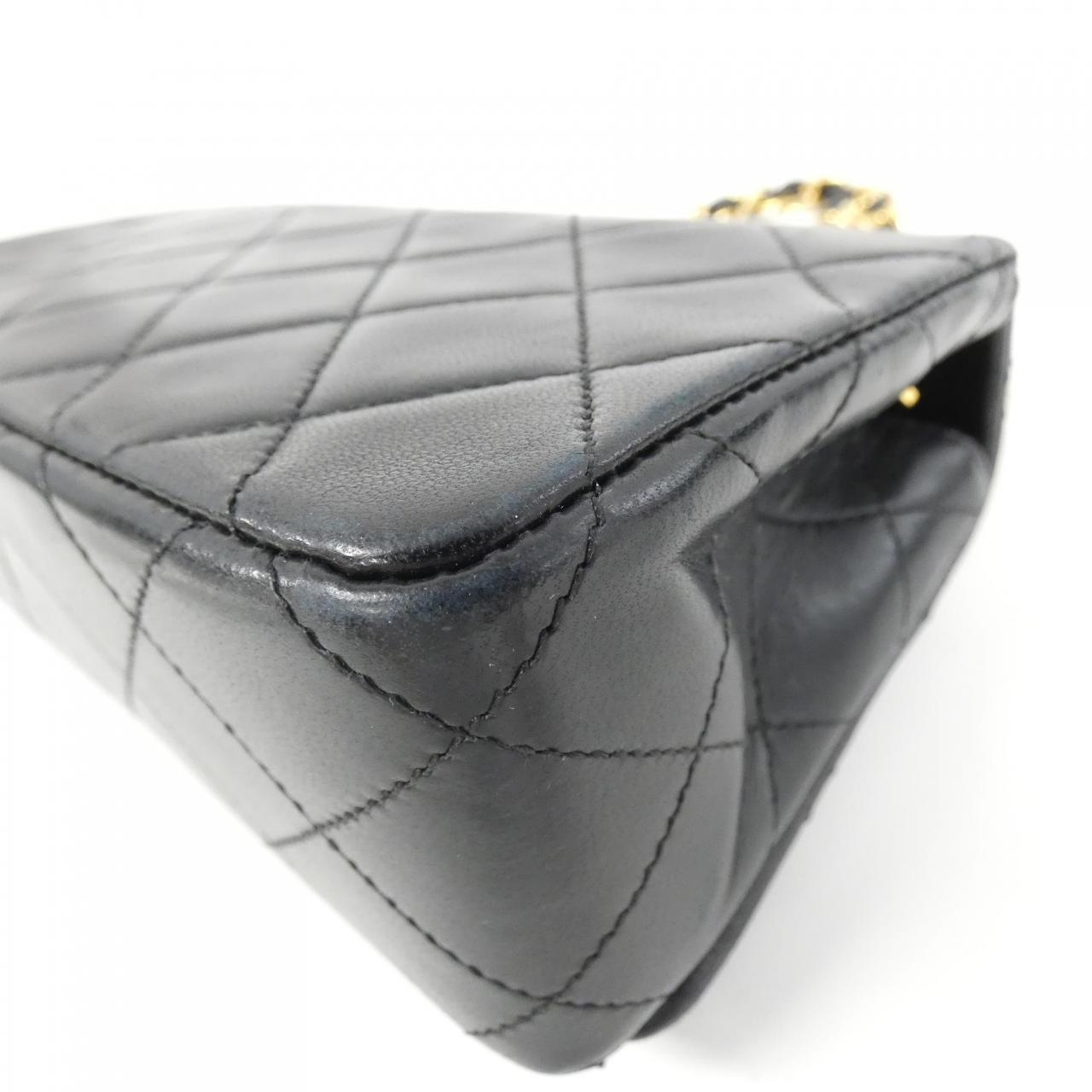 Chanel Lambskin Shoulder Bag