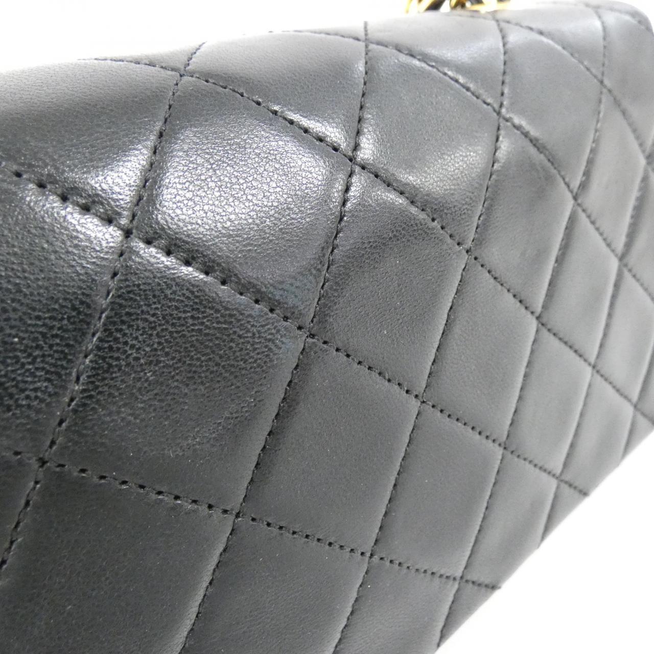 Chanel Lambskin Shoulder Bag