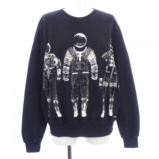 Chanel P57465K07601 17K Sweatshirt