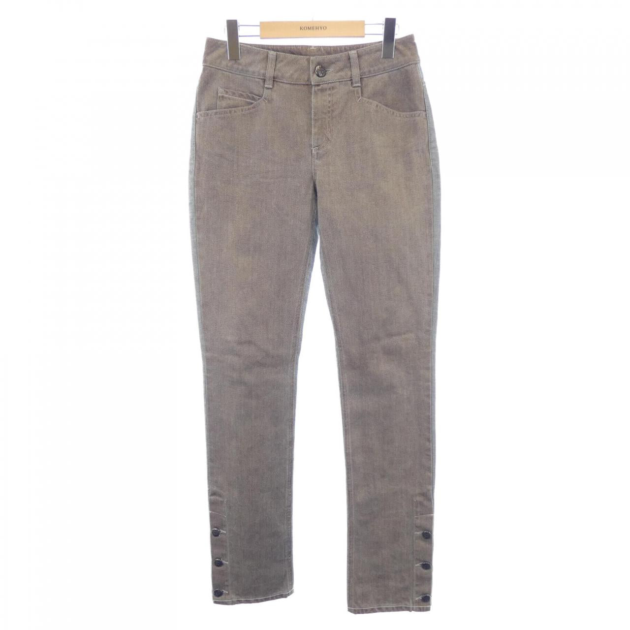 Chanel Jeans