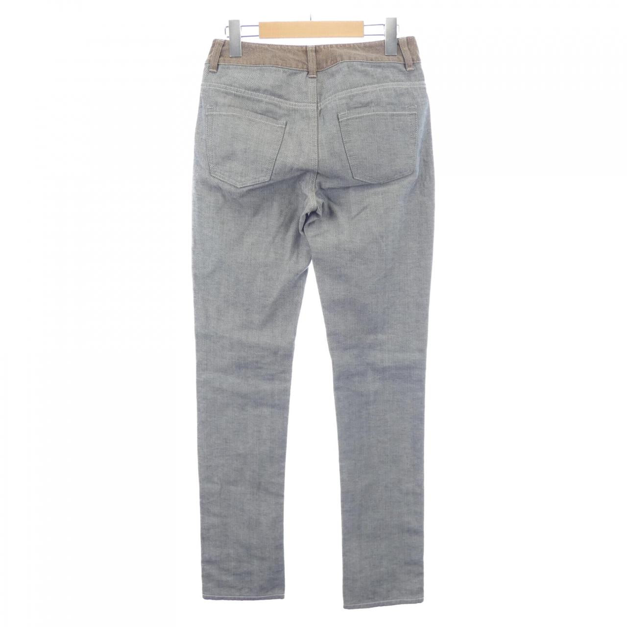 Chanel Jeans