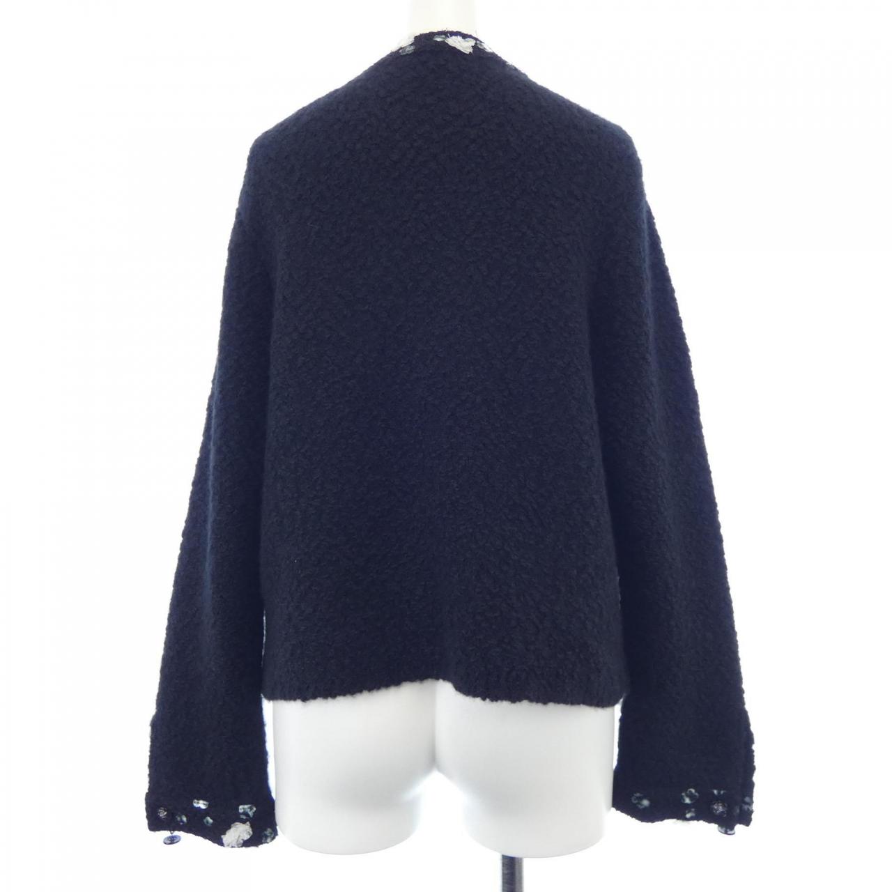 Chanel P73488K10557 Cashmere Collarless Jacket