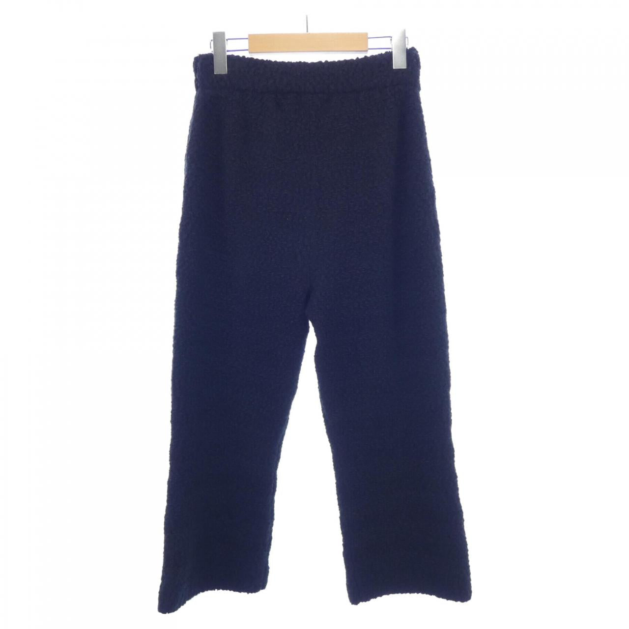 Chanel P73538K10569 Cashmere Blend Pants