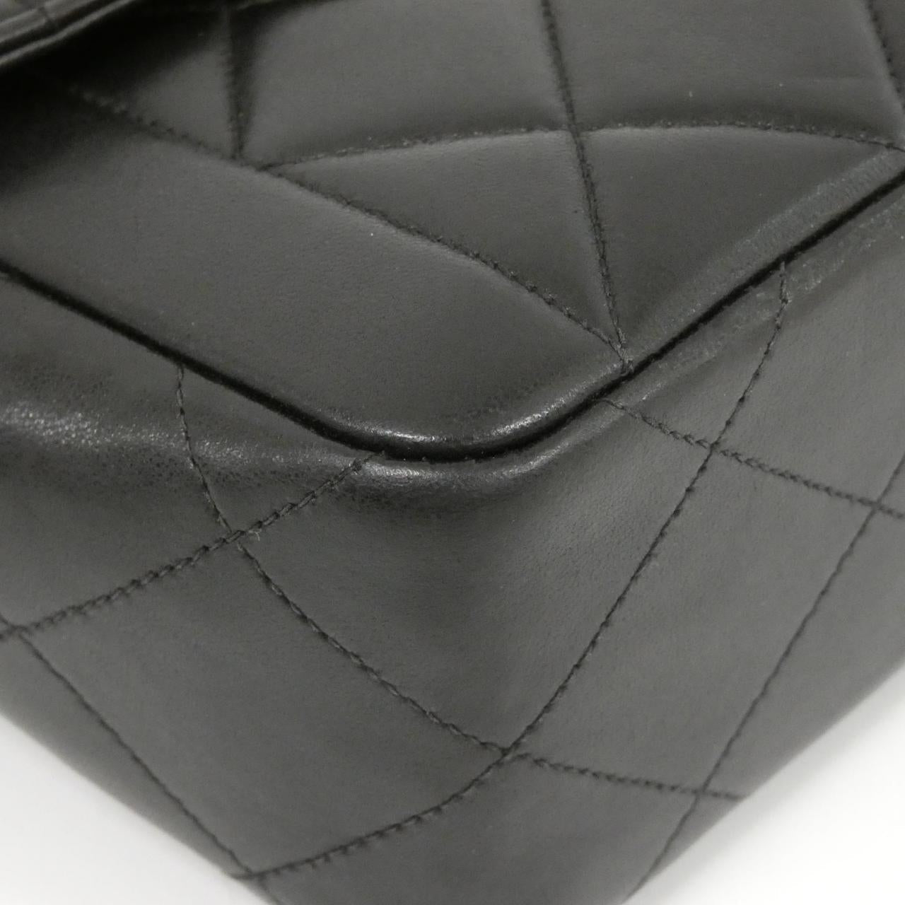 Chanel 05290 Lambskin Shoulder Bag