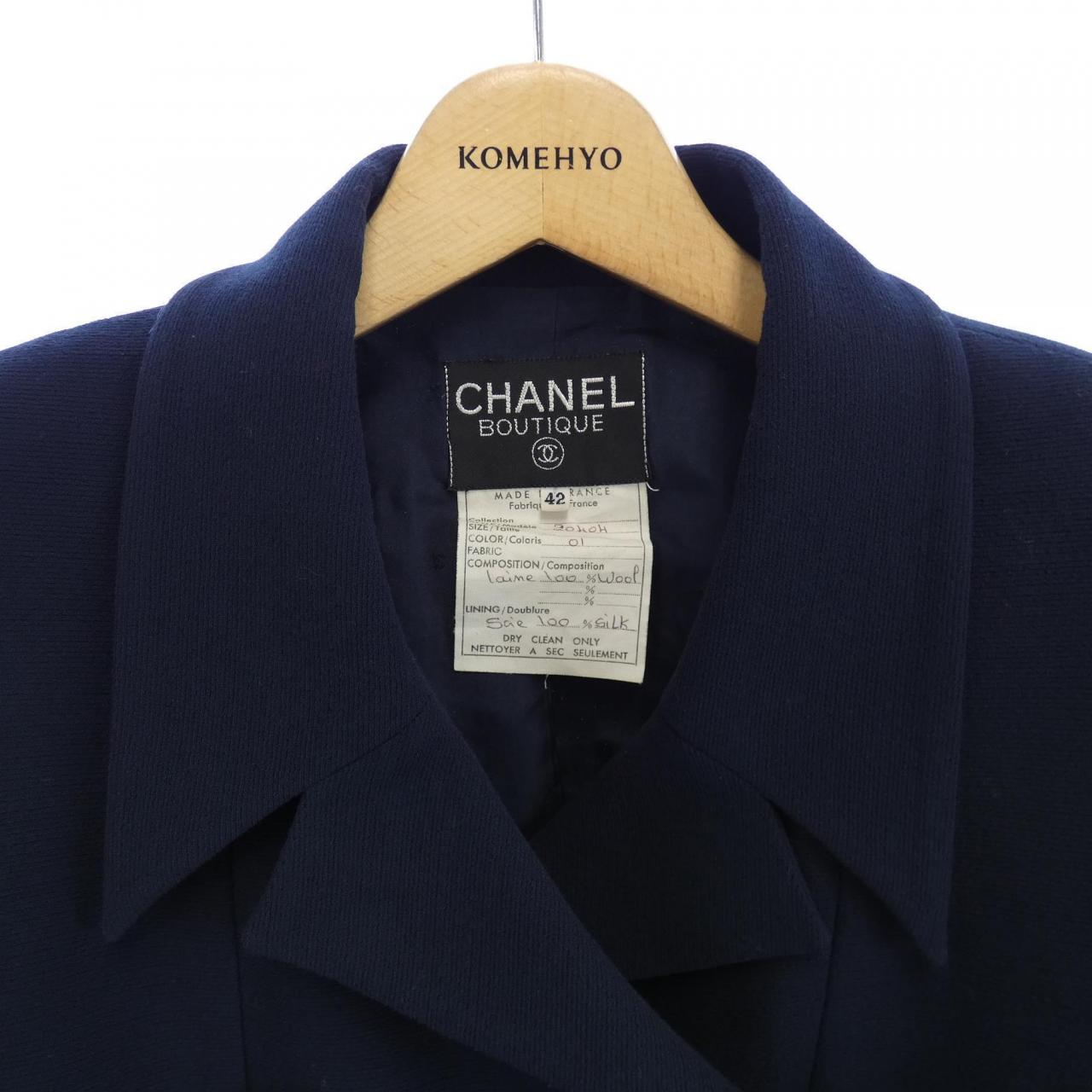 Chanel   Suit