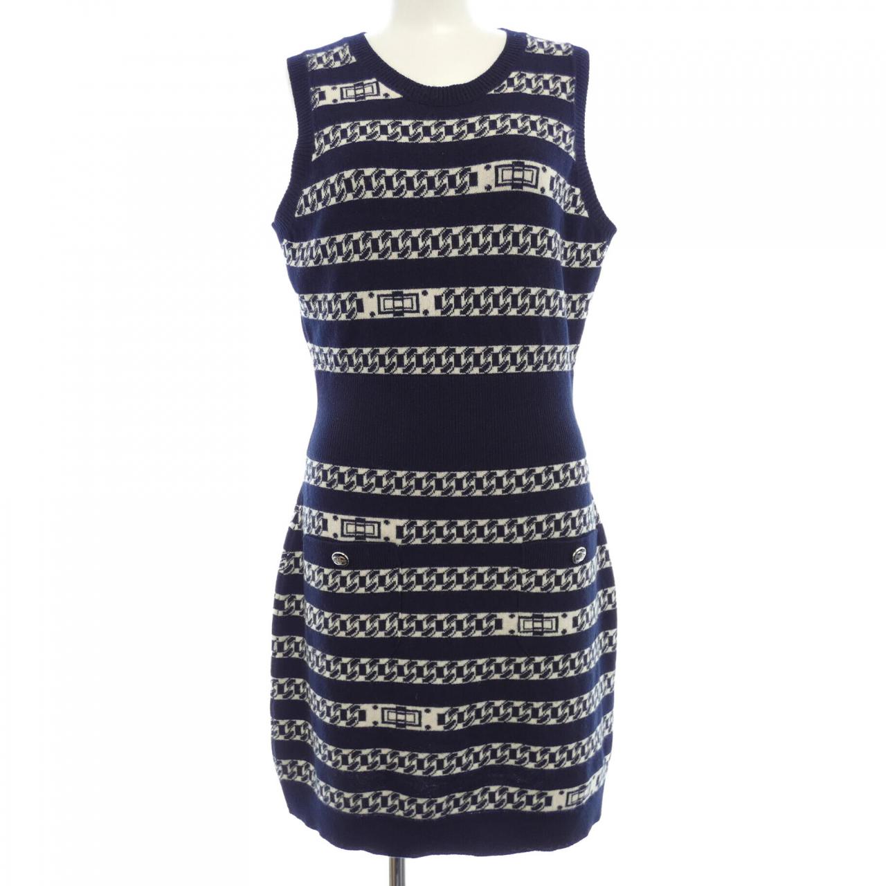 Chanel P56163K07327 Cashmere Dress