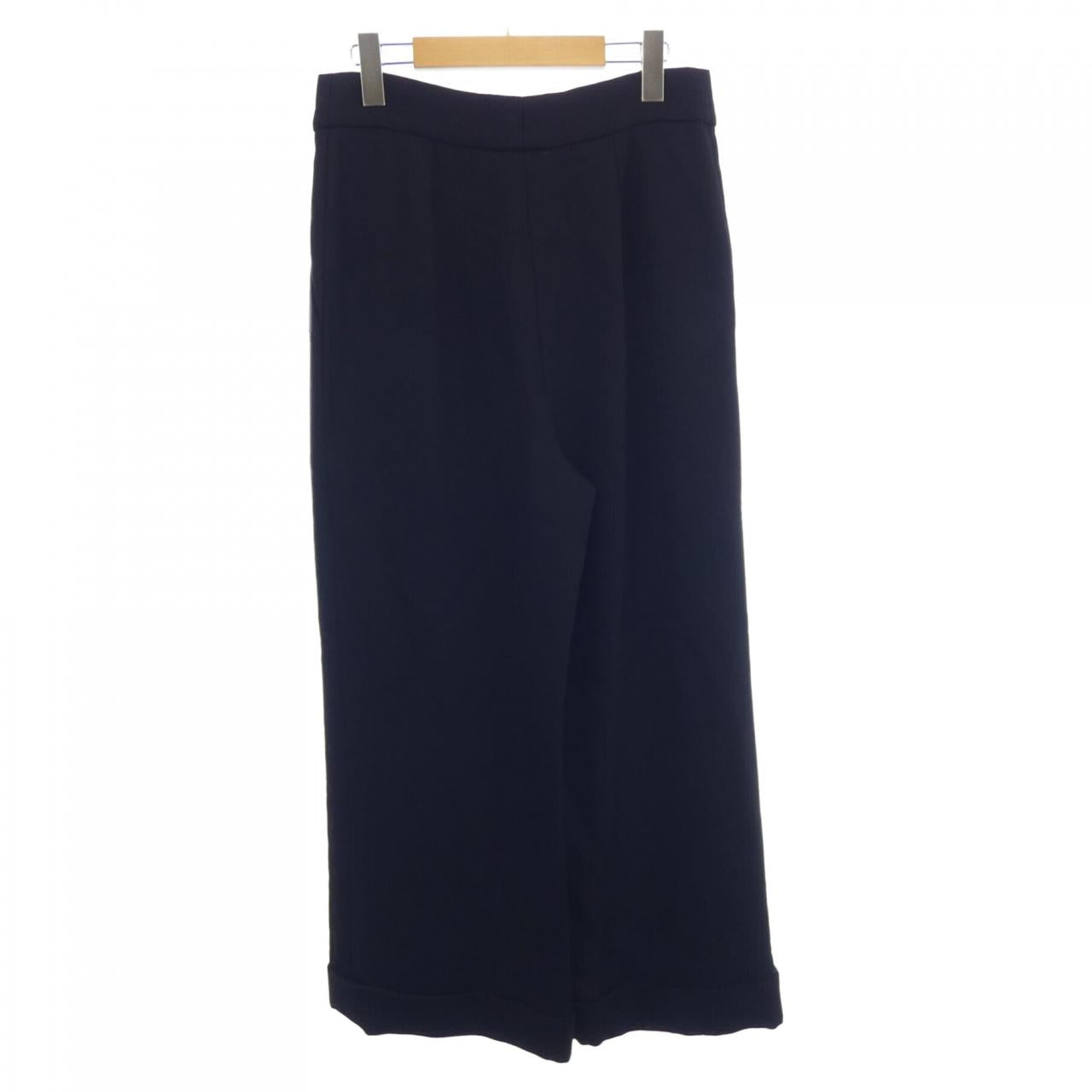 Chanel P57641V35654 Pants