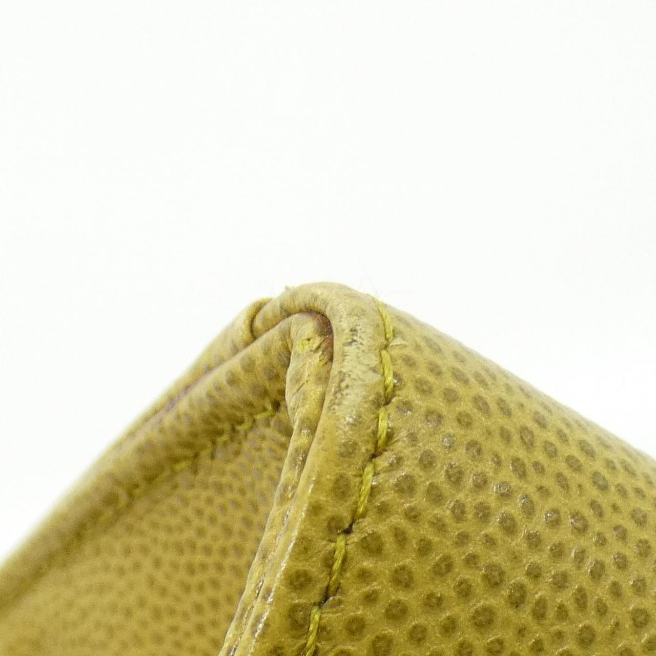 Chanel Caviar Skin Shoulder Bag