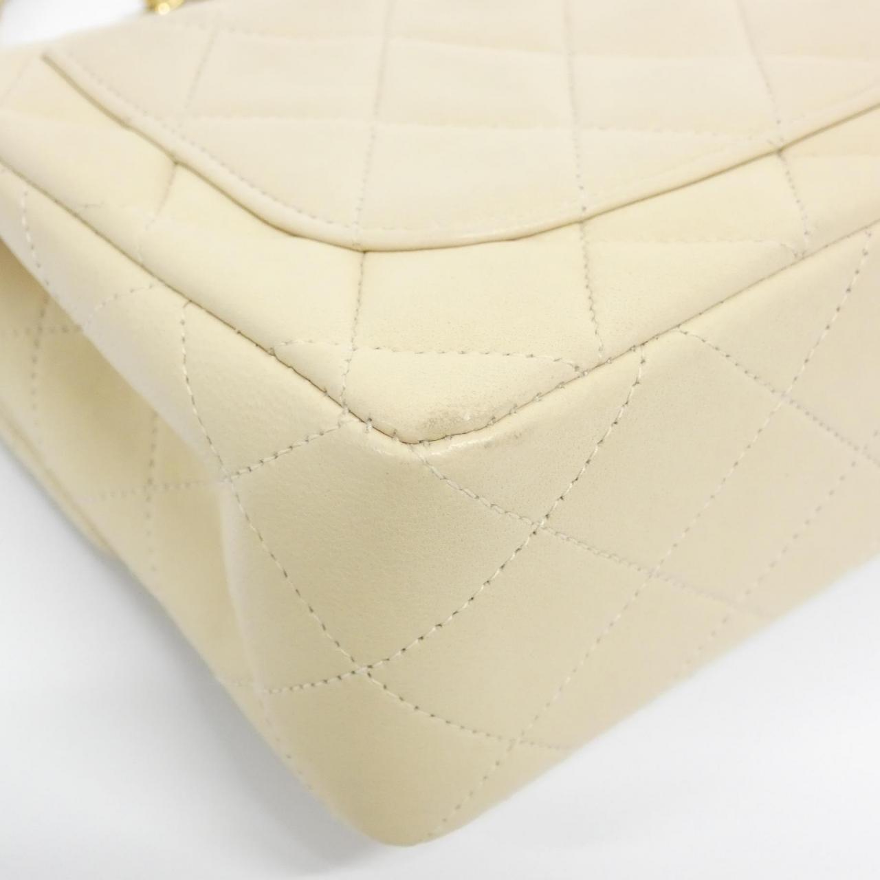 Chanel 1115 Lambskin Shoulder Bag