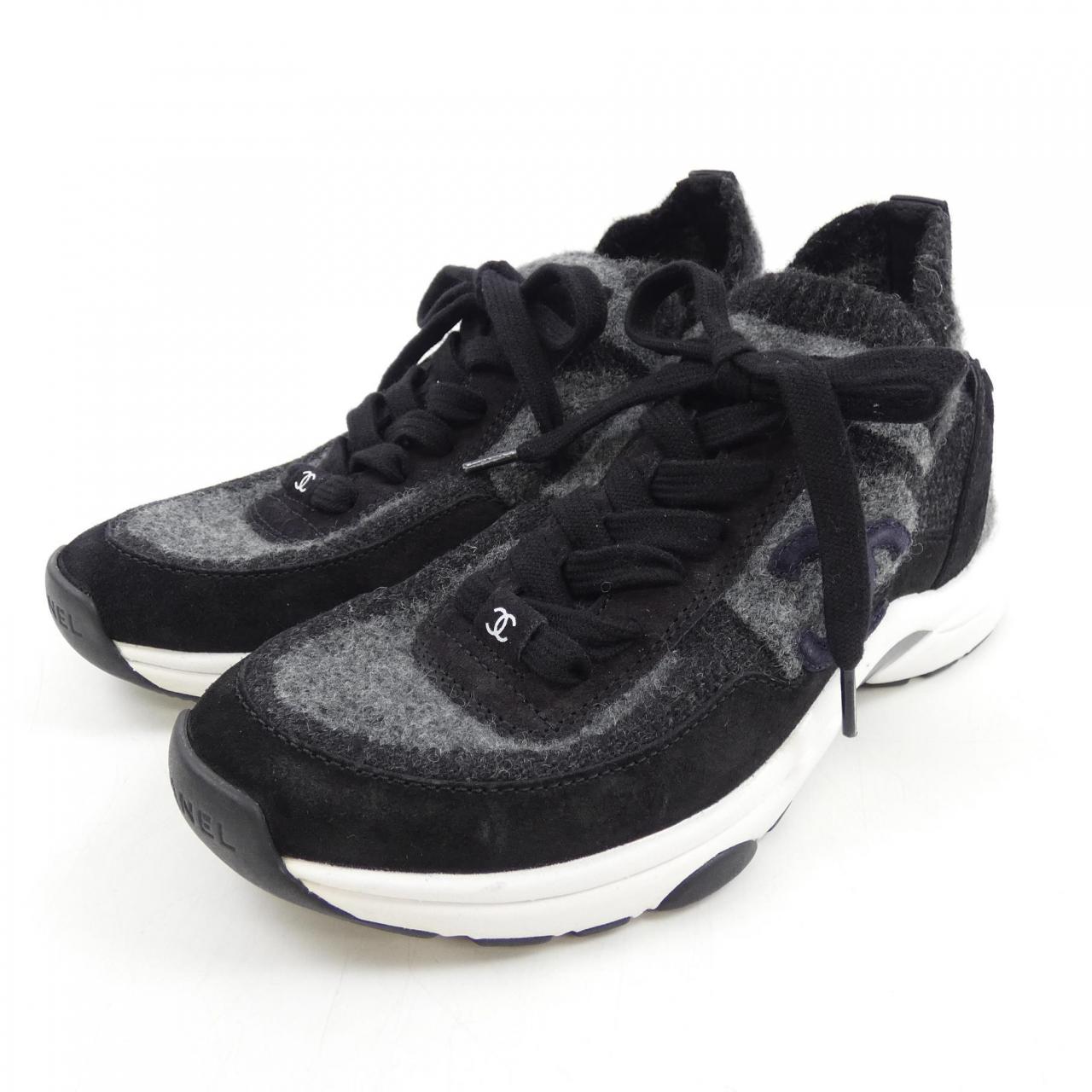 Chanel G38800Y55745 Fabric Suede Calfskin Sneakers