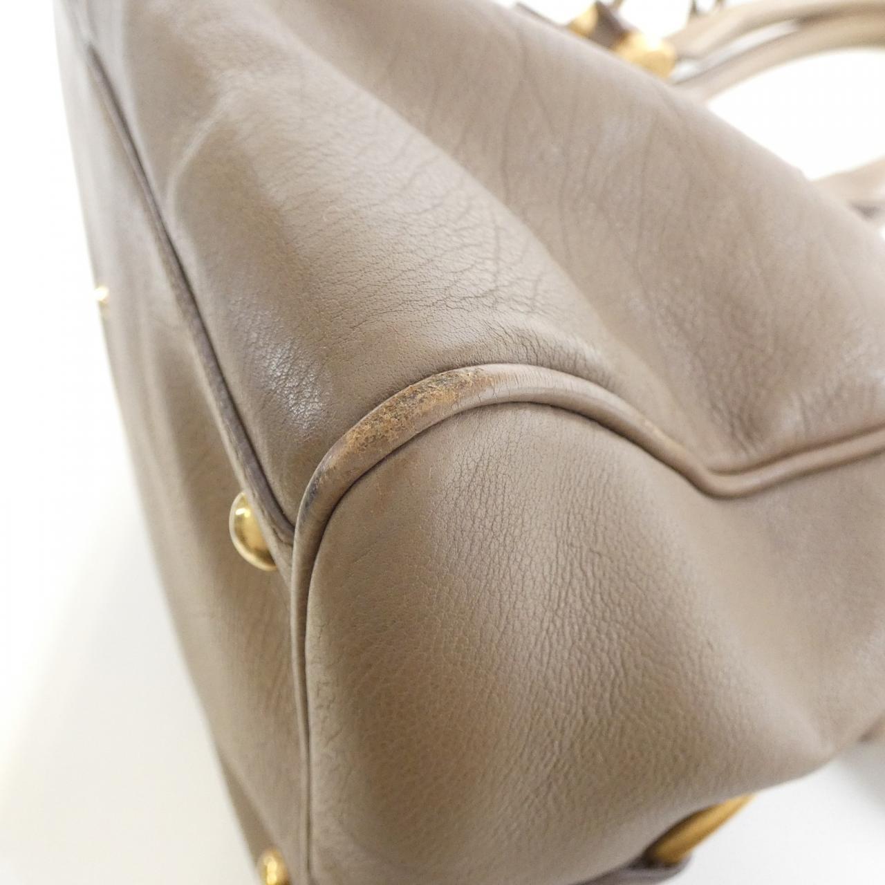 Yves Saint Laurent Weekly M  Leather Boston Bag