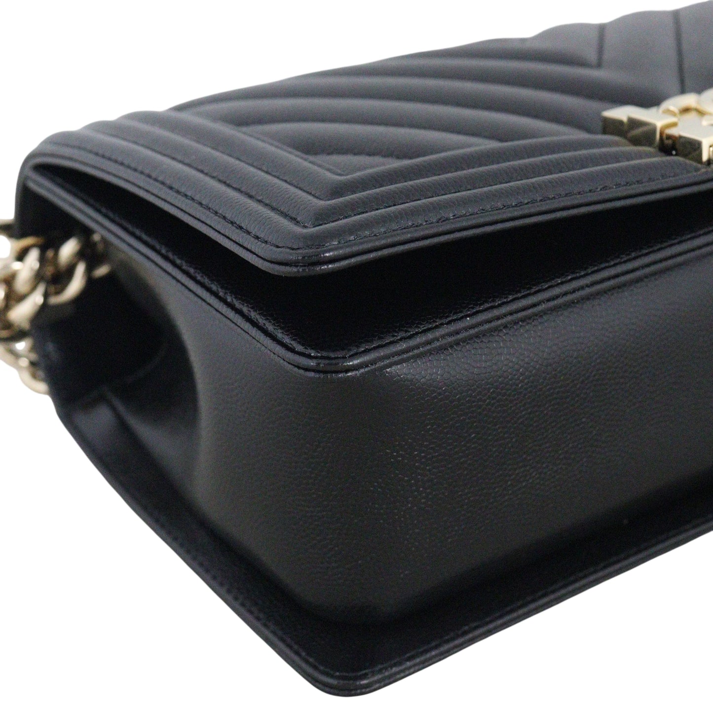 Chanel Boy Old Medium Chevron