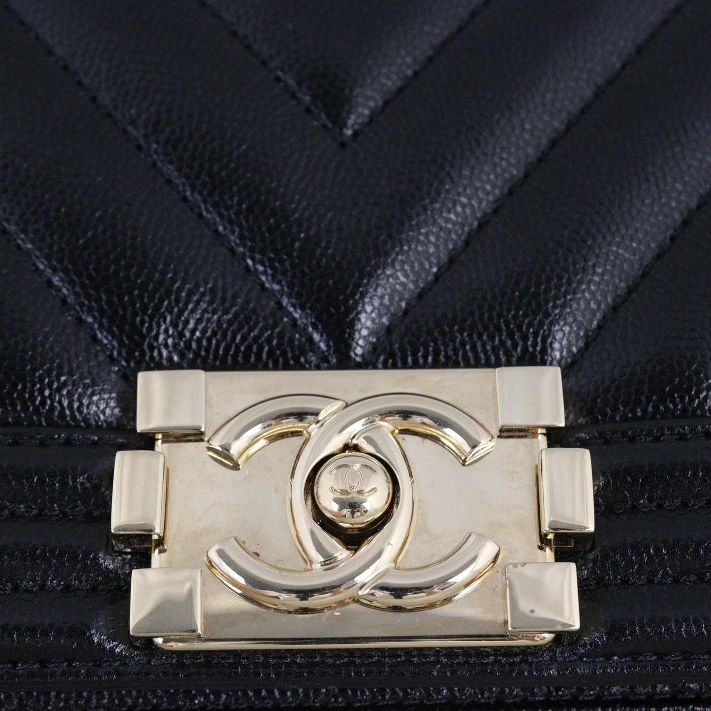 Chanel Boy Old Medium Chevron
