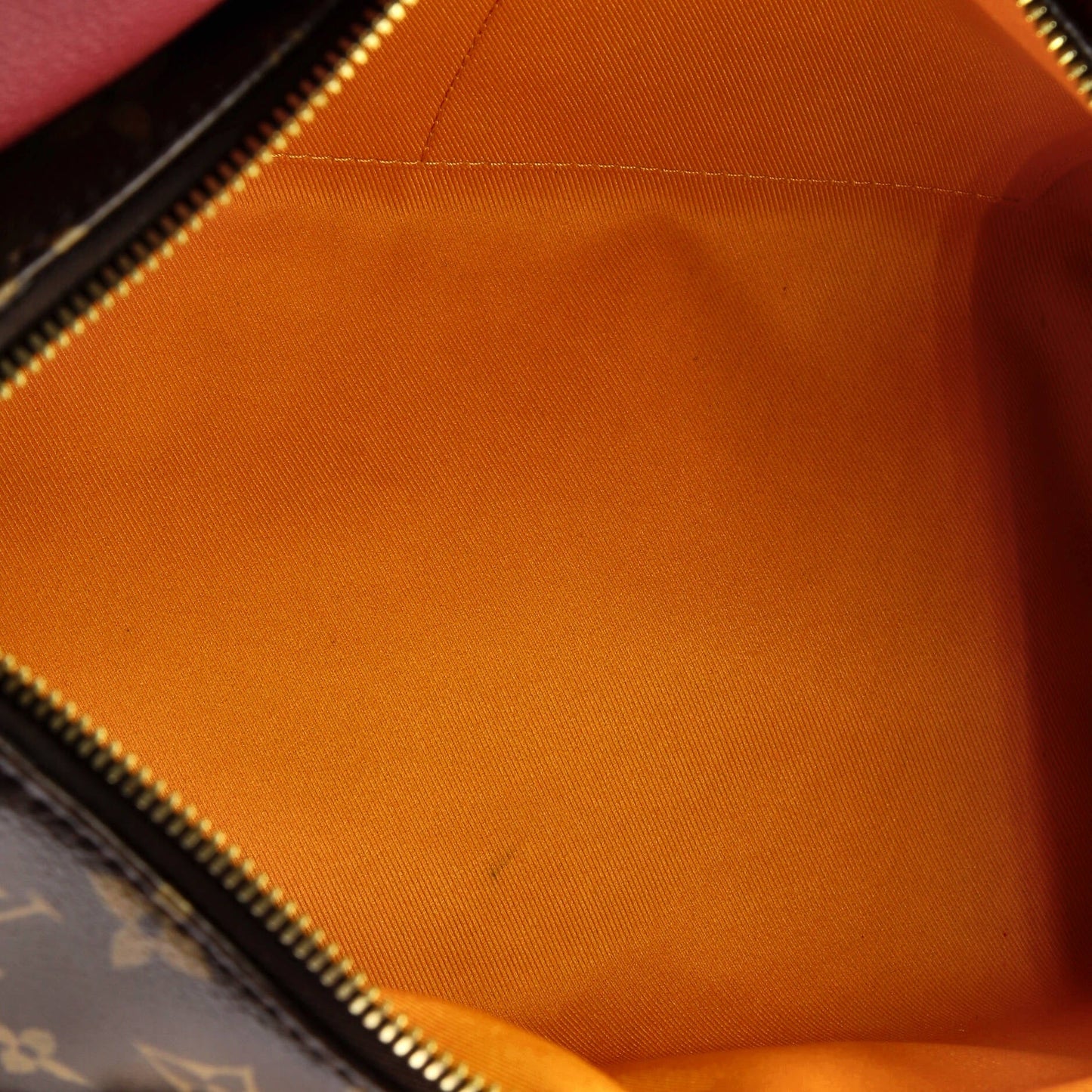 Louis Vuitton Manhattan NM Handbag Monogram Canvas with Leather