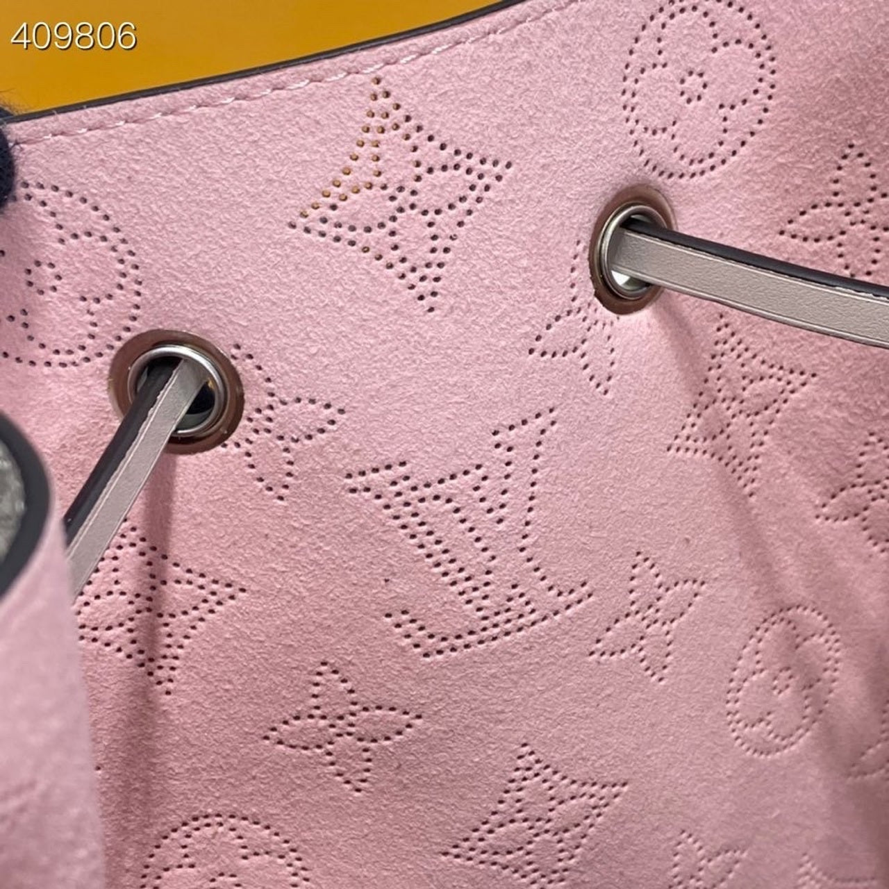 Top Quality Muria Bucket Bag Snow White For Women,  Shoulder And Crossbody Bags 9.8in/25cm Top Quality M58483