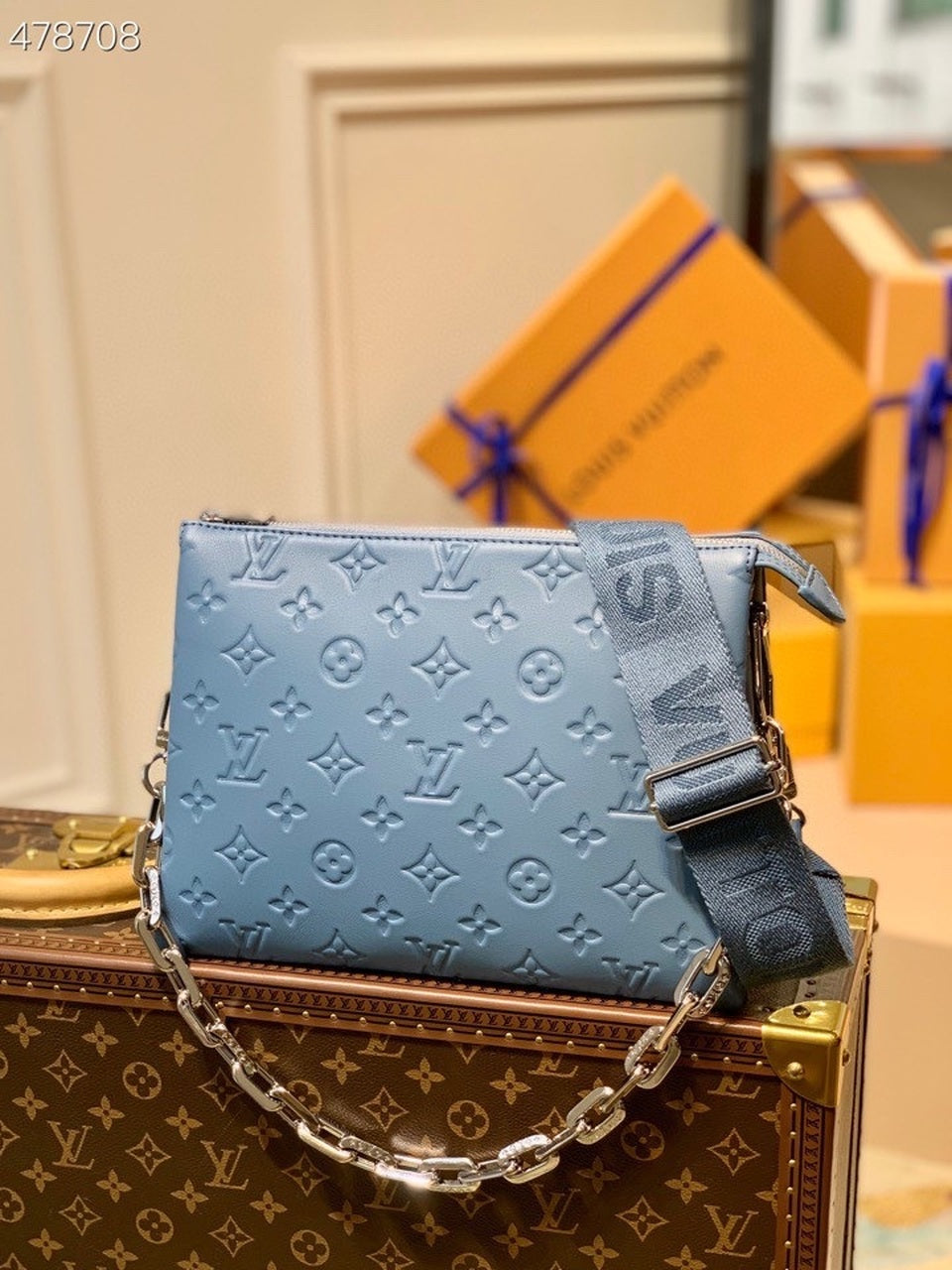 Top Quality Coussin PM Monogram Embossed Puffy Light Blue For Women, Womens Handbags, Shoulder And Crossbody Bags 10.2in/26cm Top Quality