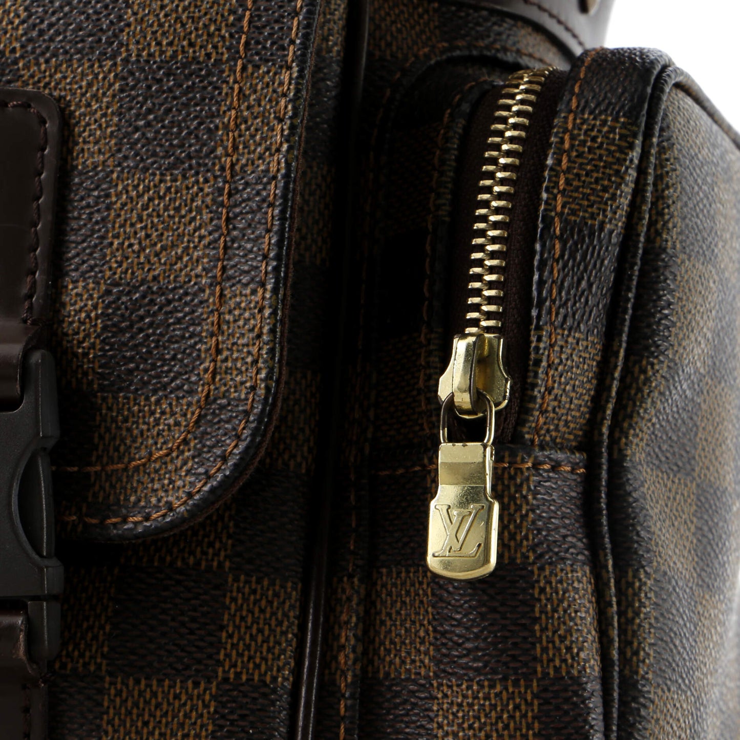 Louis Vuitton Reporter Melville Bag Damier