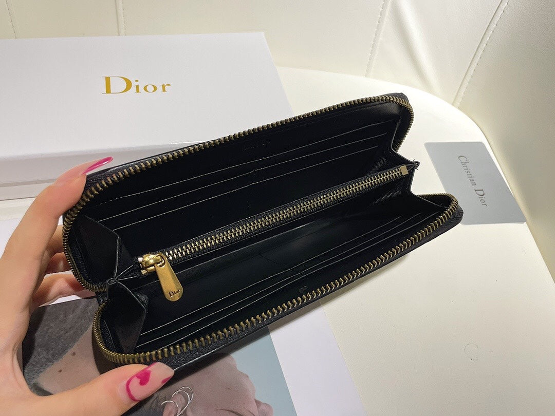 EN - New 1:1 rep  Wallet DIR 008