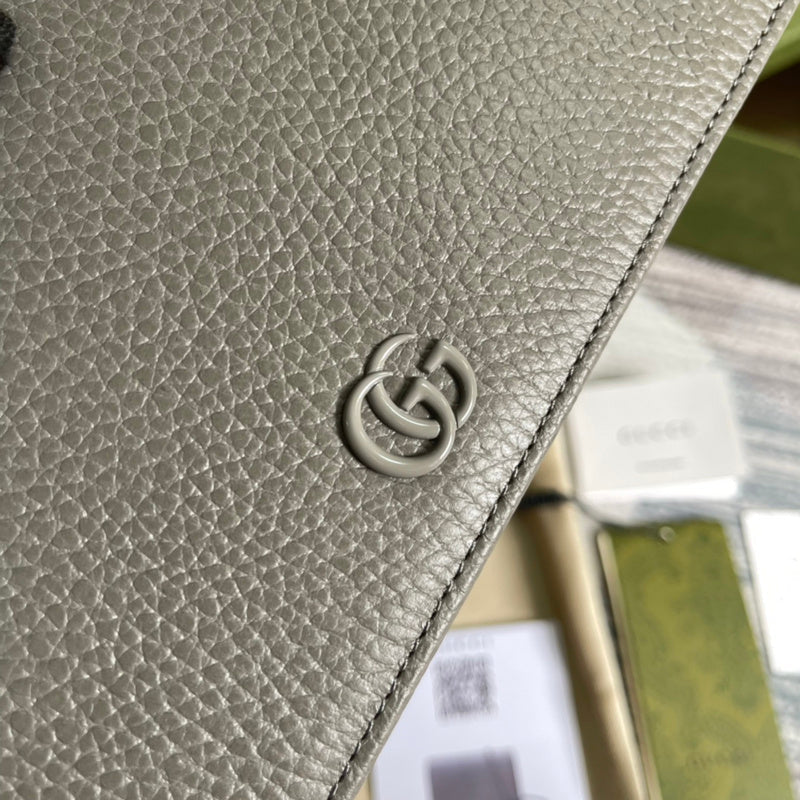 Top Quality -  Bags - 682