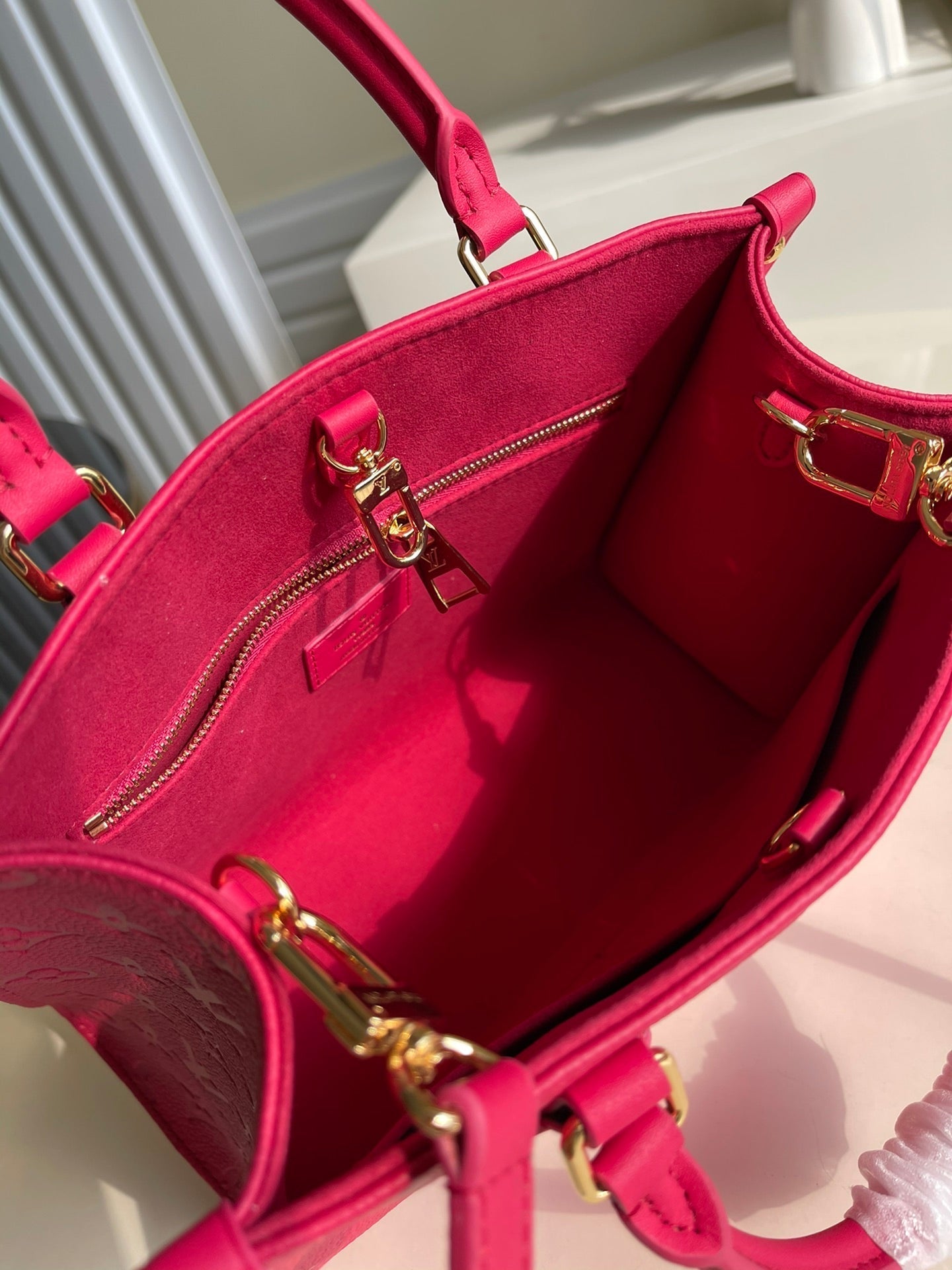 Top Quality OnTheGo PM Tote Bag Monogram Empreinte Rosy For Women, Womens Handbags, Shoulder And Crossbody Bags 9.8in/25cm Top Quality M45660